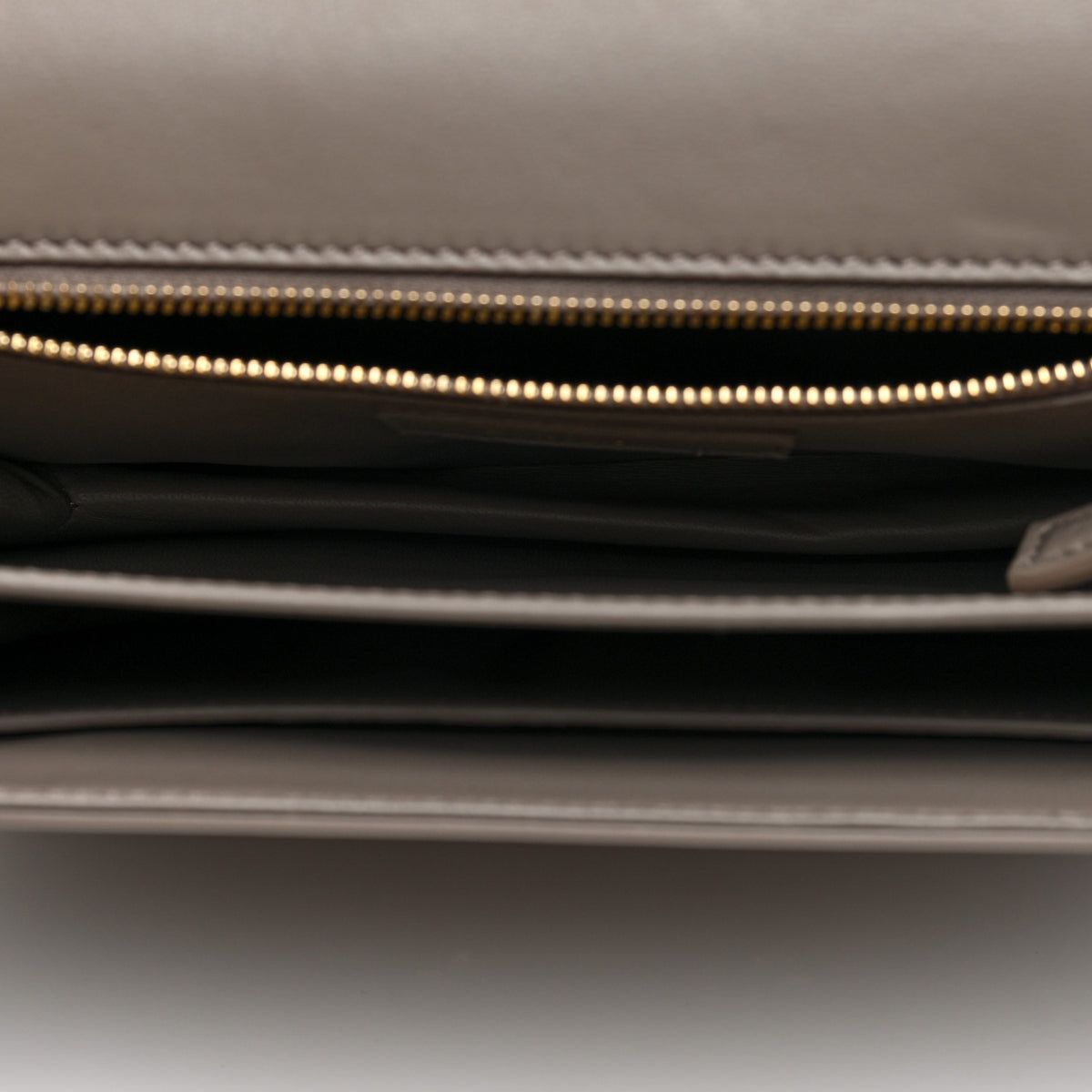 Smooth Calfskin Le Maillon Satchel Greyish Brown