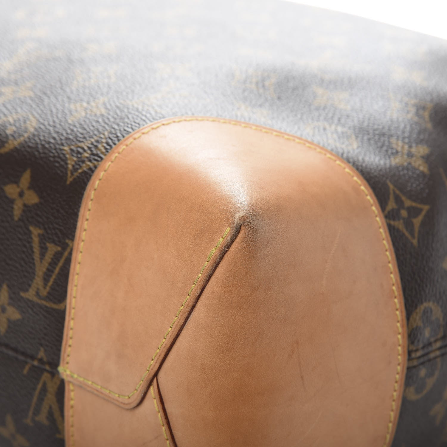 Louis Vuitton Monogram Berri MM 8 of 12