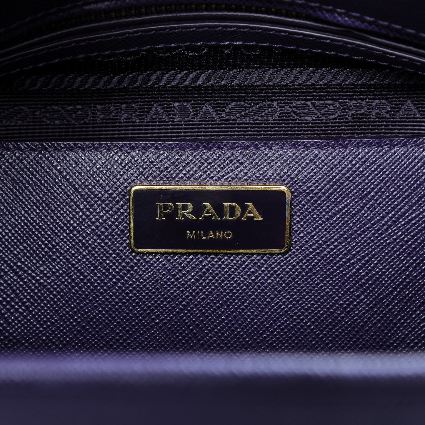 Saffiano Lux Open Promenade Tote Viola