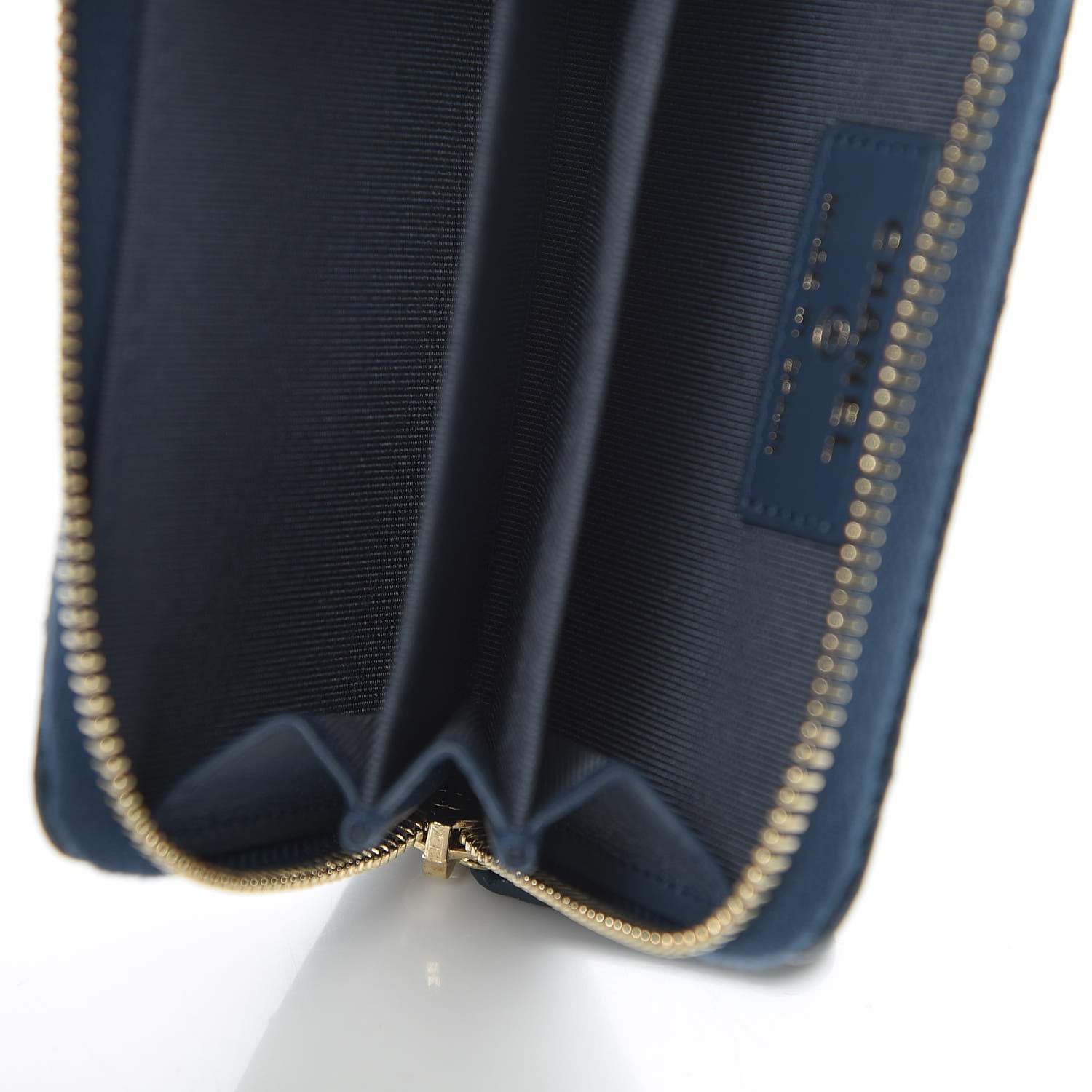 Chanel Iridescent Caviar Quilted Zip Coin Purse Dark Blue 5 of 8