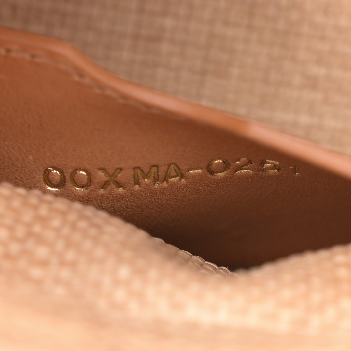 Raffia Macro Cannage Lady D-Joy Natural