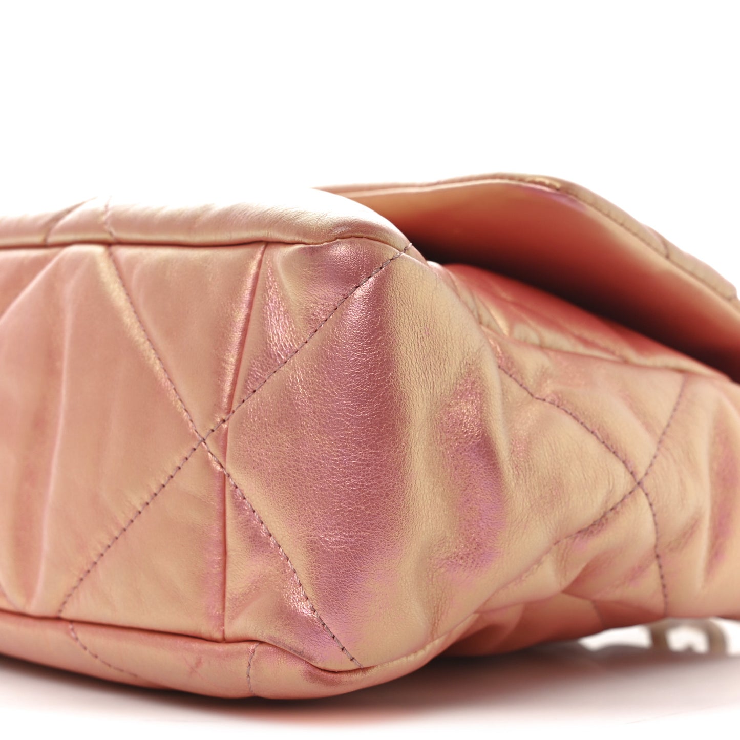 Iridescent Lambskin Quilted Large Chanel 19 Flap Pink