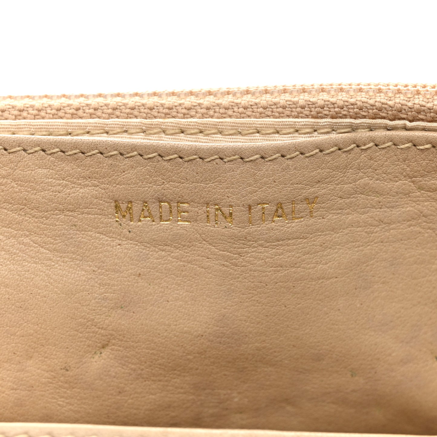 Caviar Timeless CC Wallet on Chain WOC Beige