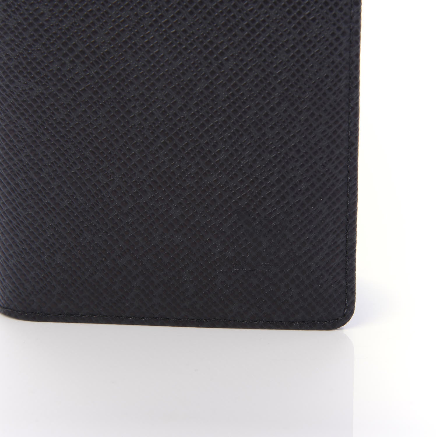 Louis Vuitton Taiga Pocket Agenda Cover Black 9 of 9