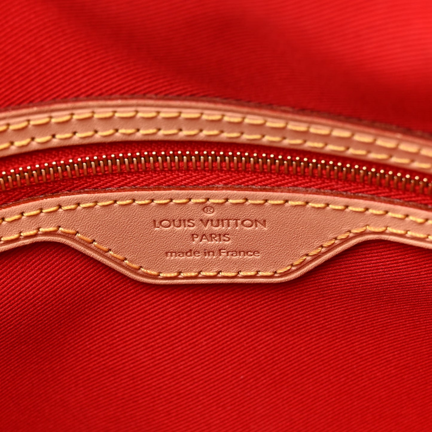 Monogram Carry It