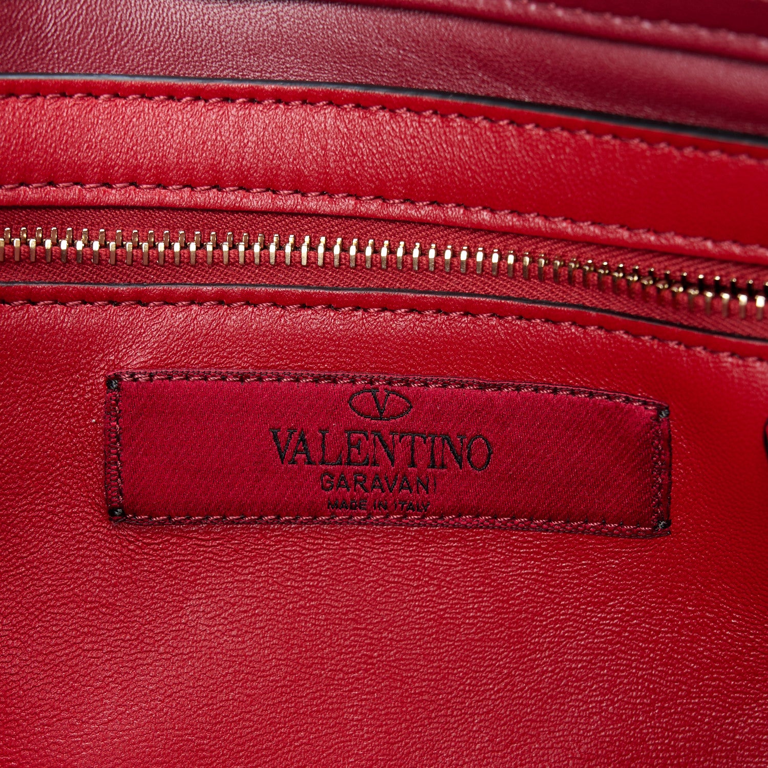 Valentino Garavani Nappa Rockstud Spike Side Slip Zip Clutch Rubino 7 of 11