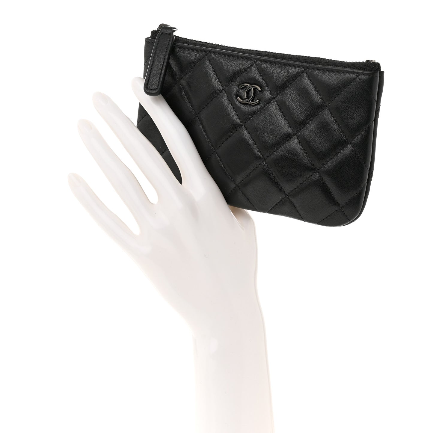 Pearly Lambskin Quilted Small Cosmetic Case So Black