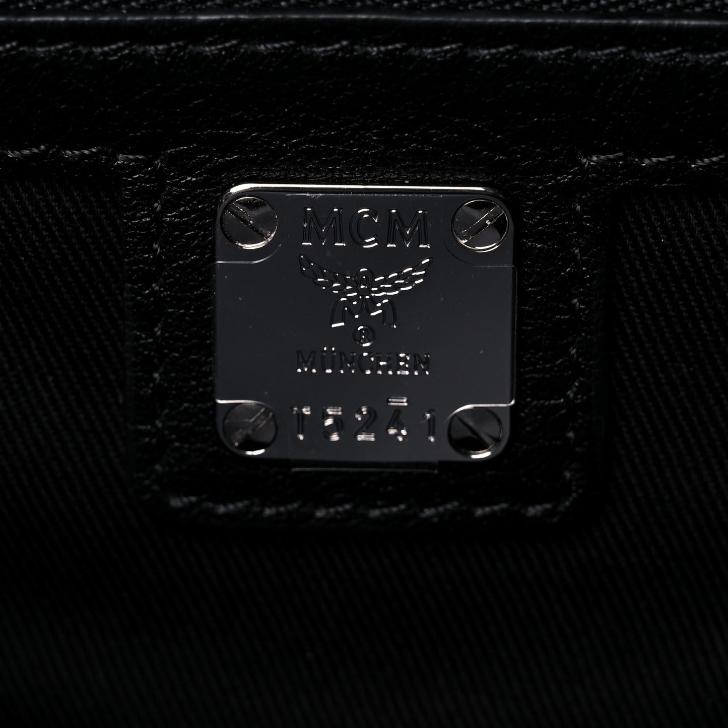 Calfskin Ottomar Large Klara Hobo Black