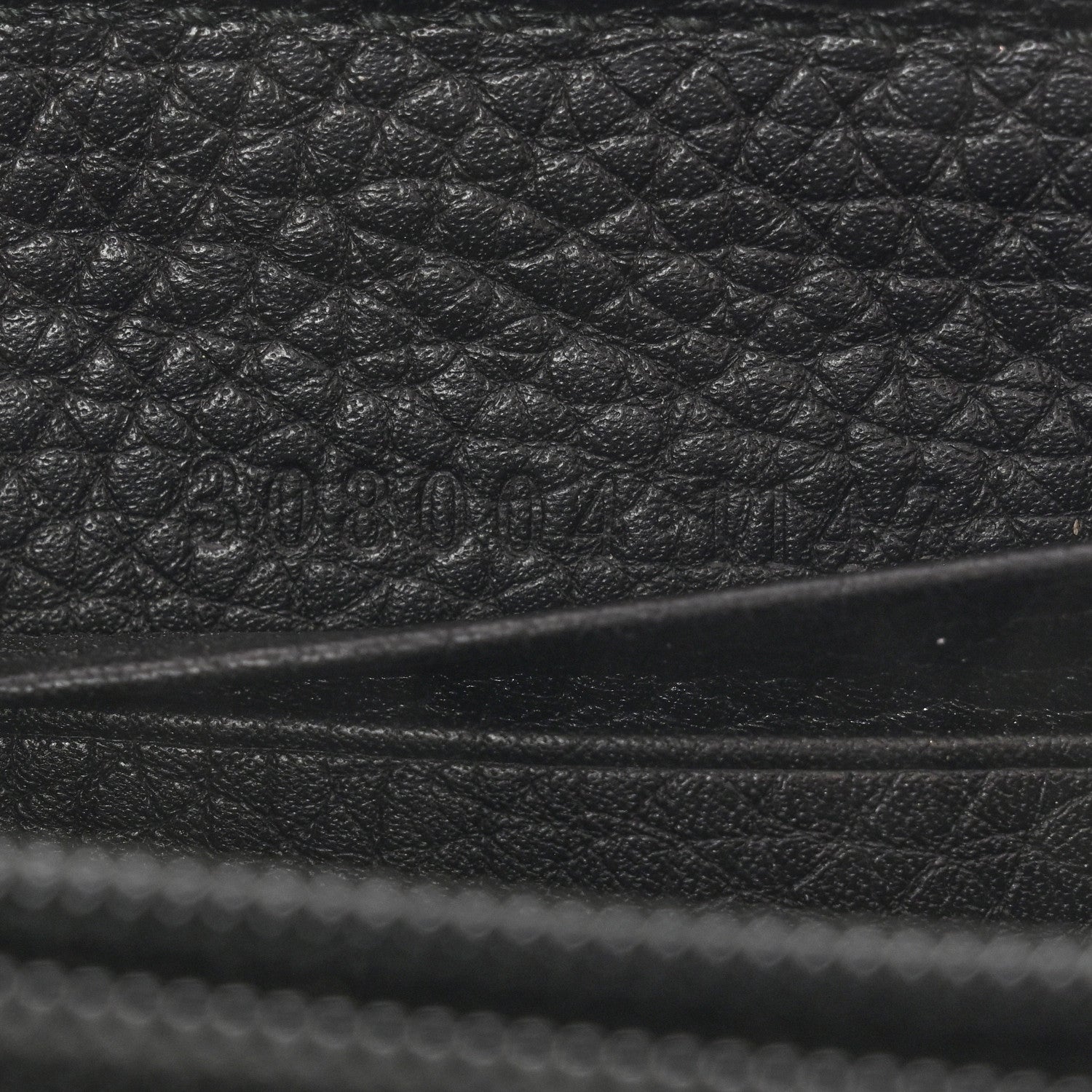 Gucci Pebbled Calfskin Soho Zip Around Wallet Black 7 of 8