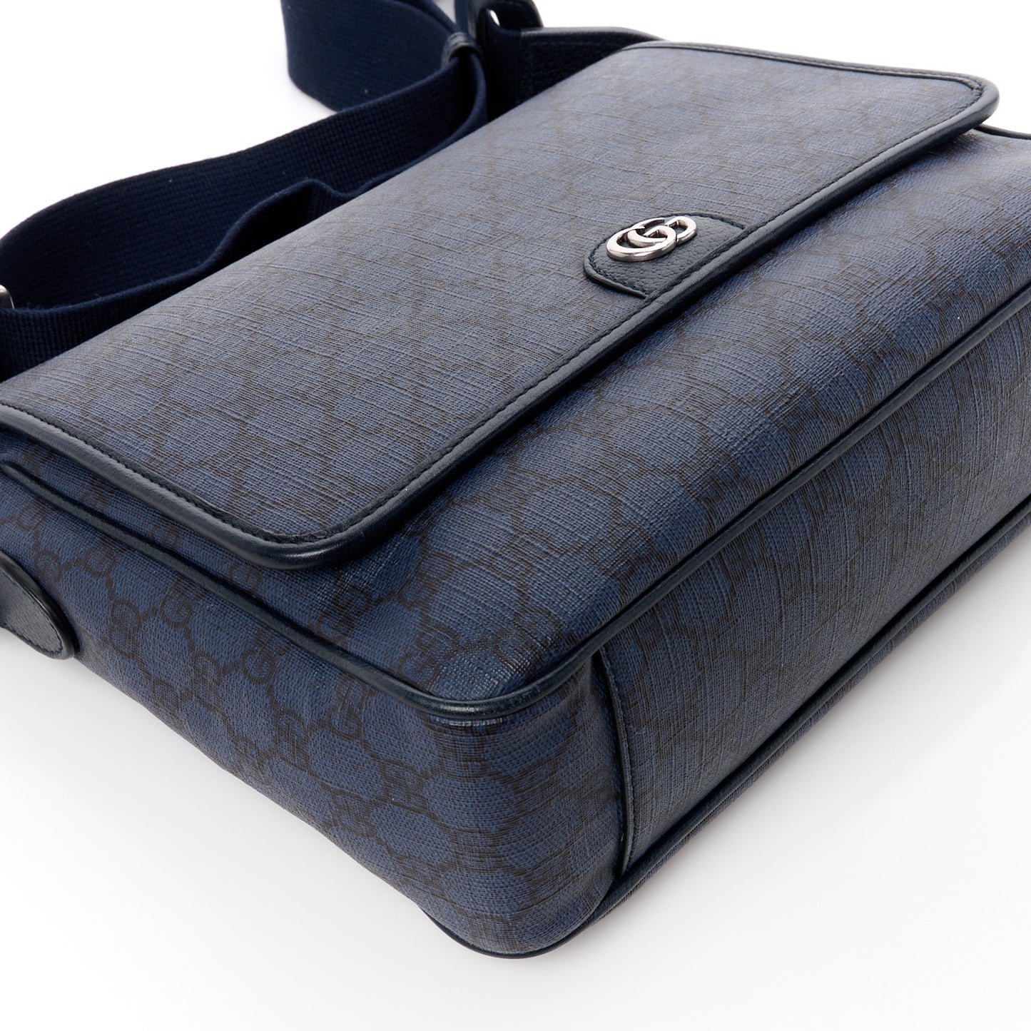 Tender GG Supreme Monogram Textured Dollar Calfskin Ophidia Messenger Bag Dark Blue