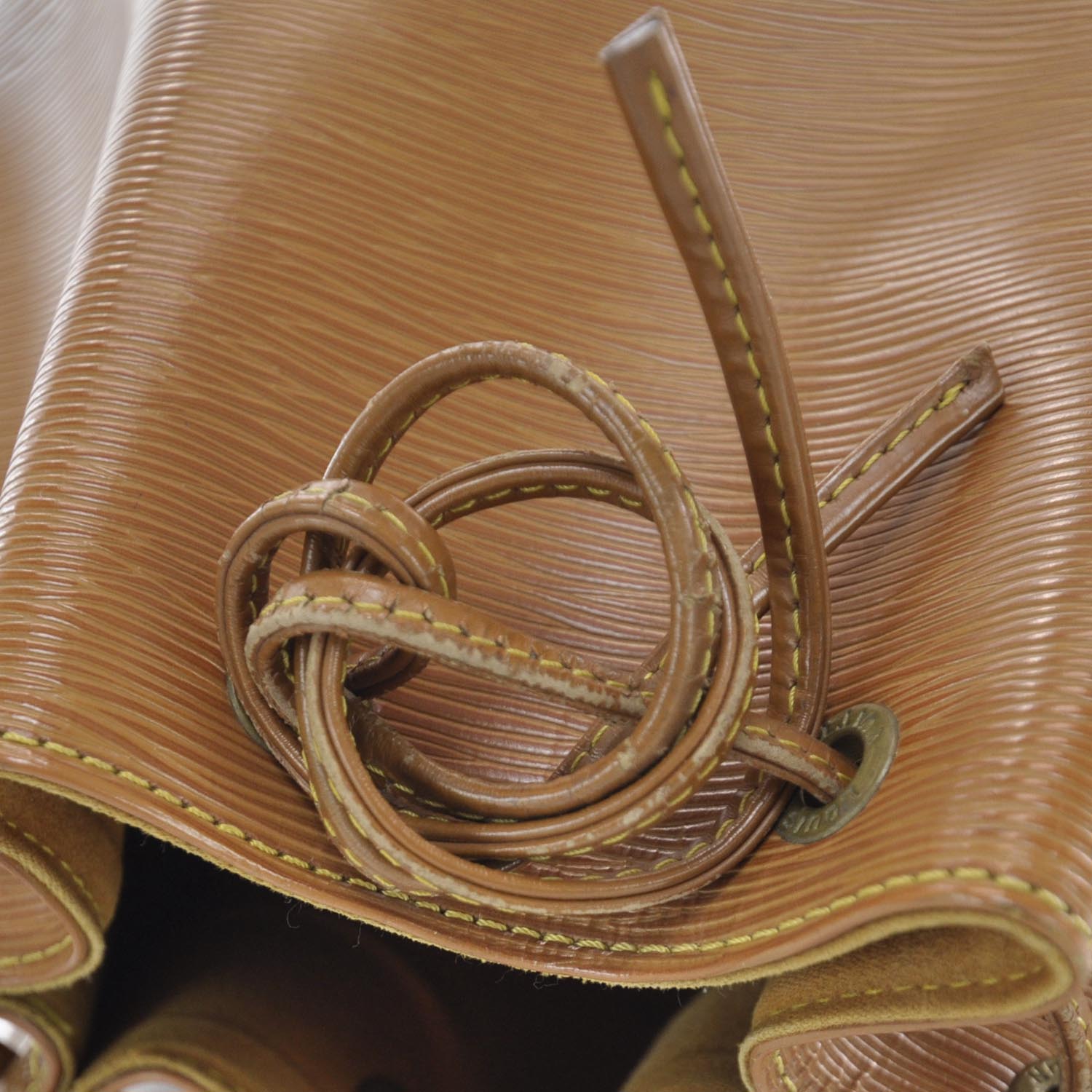 Louis Vuitton Epi Petit Noe Cipango 6 of 9