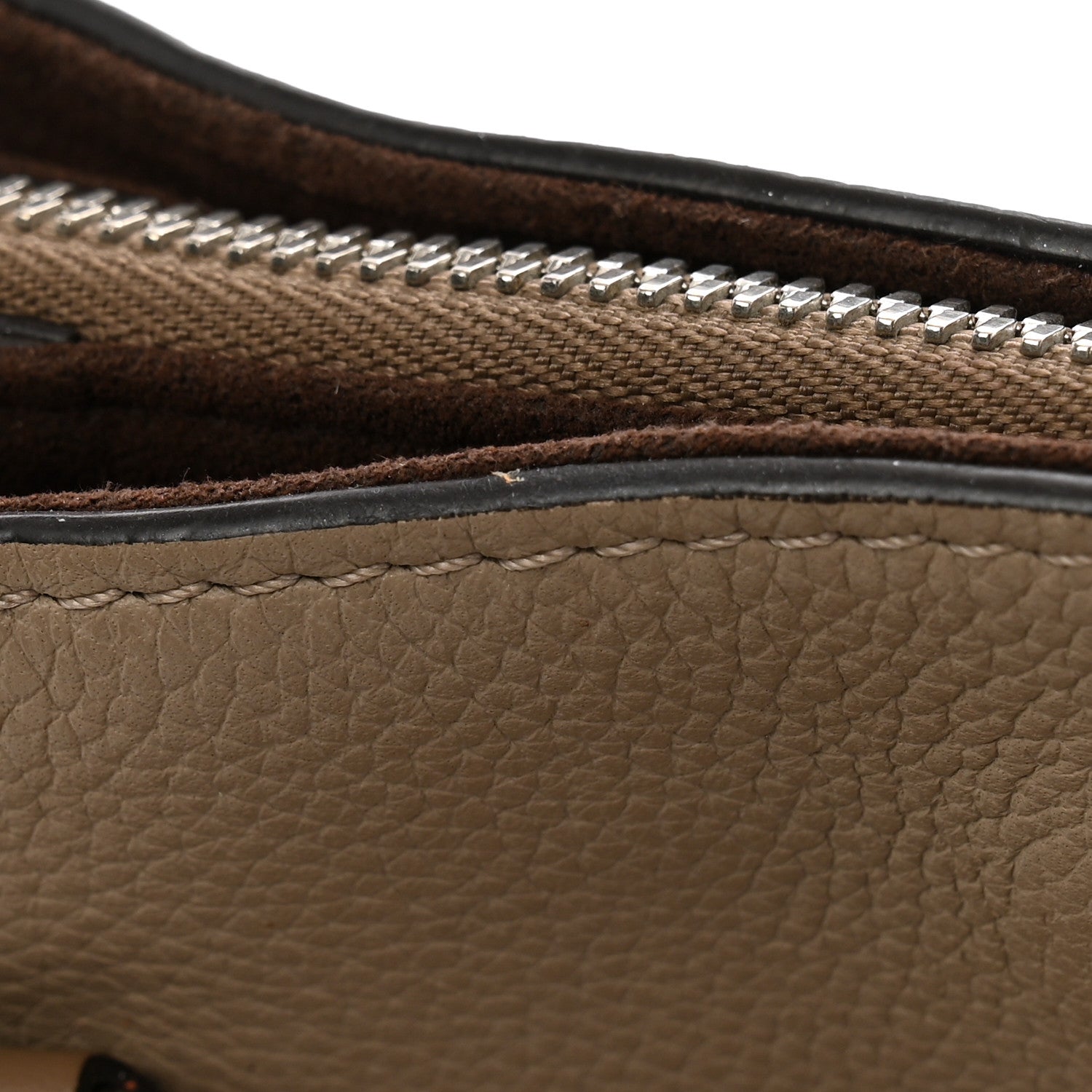 Louis Vuitton Mahina Haumea Galet 11 of 12