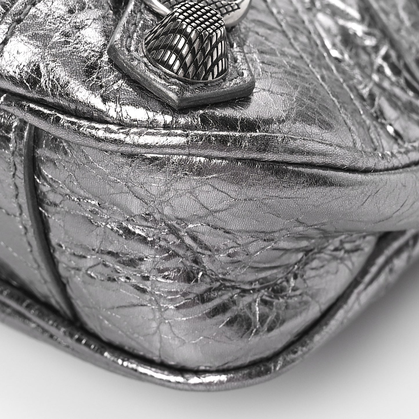 Metallic Agneau Arena Le Cagole Purse With Chain Mini Silver