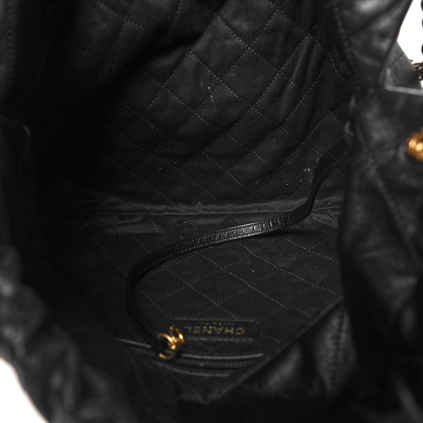 Shiny Calfskin Quilted Small Chanel 22 Black