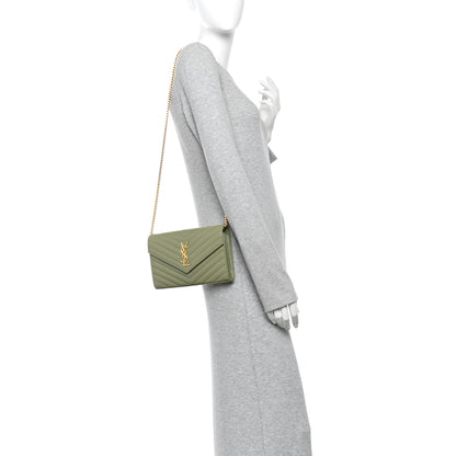 Saint Laurent Grain De Poudre Matelasse Chevron Monogram Chain Wallet Pistachio 2 of 12