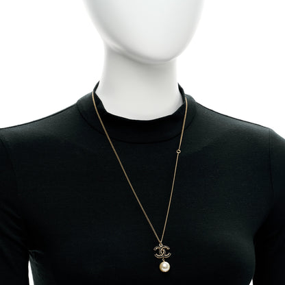 Chanel Enamel Pearl CC Baroque Drop Necklace Black Gold 2 of 6