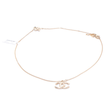 Chanel CC Logo Necklace Gold 3 of 6