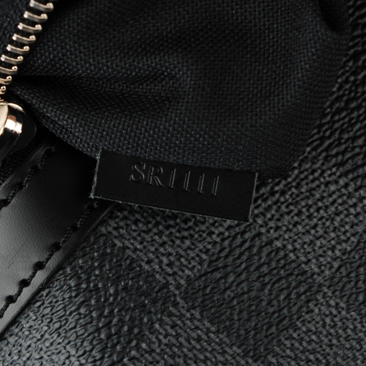 Louis Vuitton Damier Graphite Mick GM 7 of 7