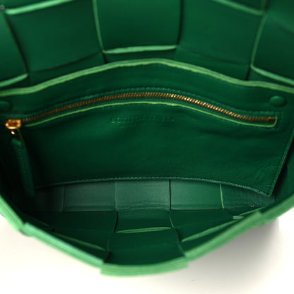 Bottega Veneta Lambskin Maxi Intrecciato Cassette Crossbody Bag Racing Green 5 of 10