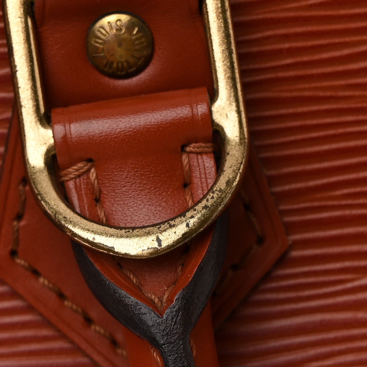 Louis Vuitton Epi Alma PM Kenyan Fawn 12 of 13