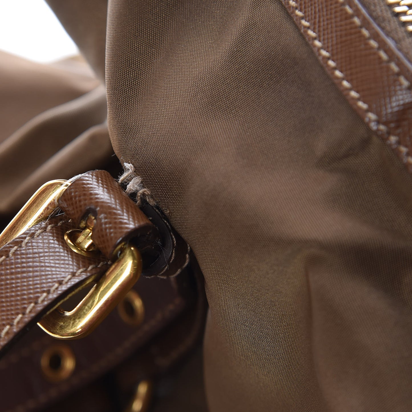 Tessuto Nylon Jacquard Logo Tote Rovere