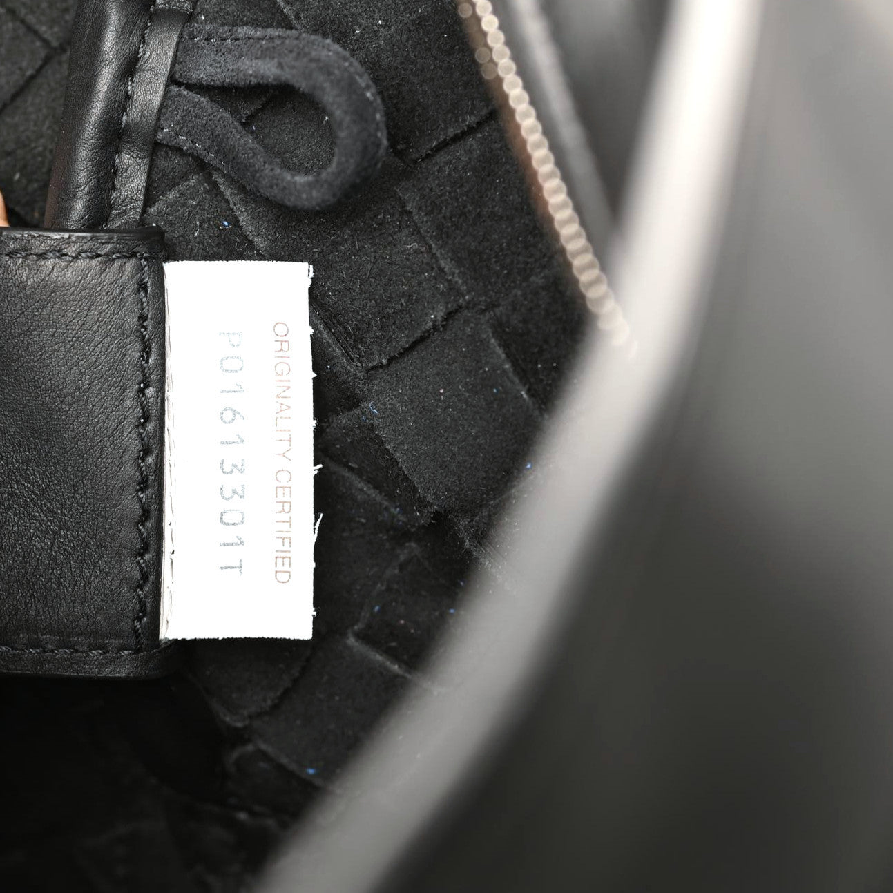Calfskin Intrecciato Zipped Tote Black