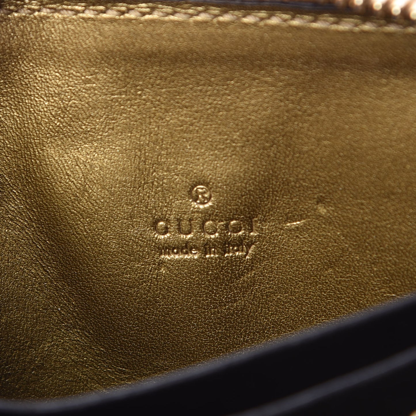 Microguccissima Zip Around Card Case Gold