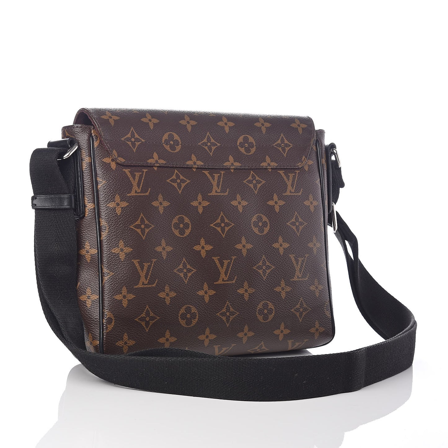 Monogram Macassar District PM