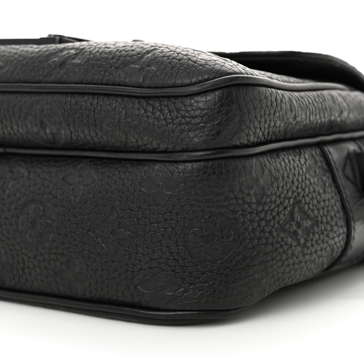 Louis Vuitton Taurillon Monogram S Lock Messenger Black 9 of 13