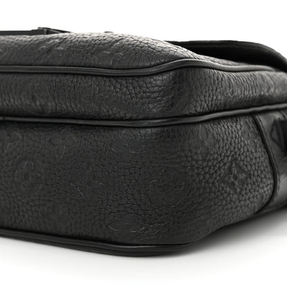 Louis Vuitton Taurillon Monogram S Lock Messenger Black 9 of 13