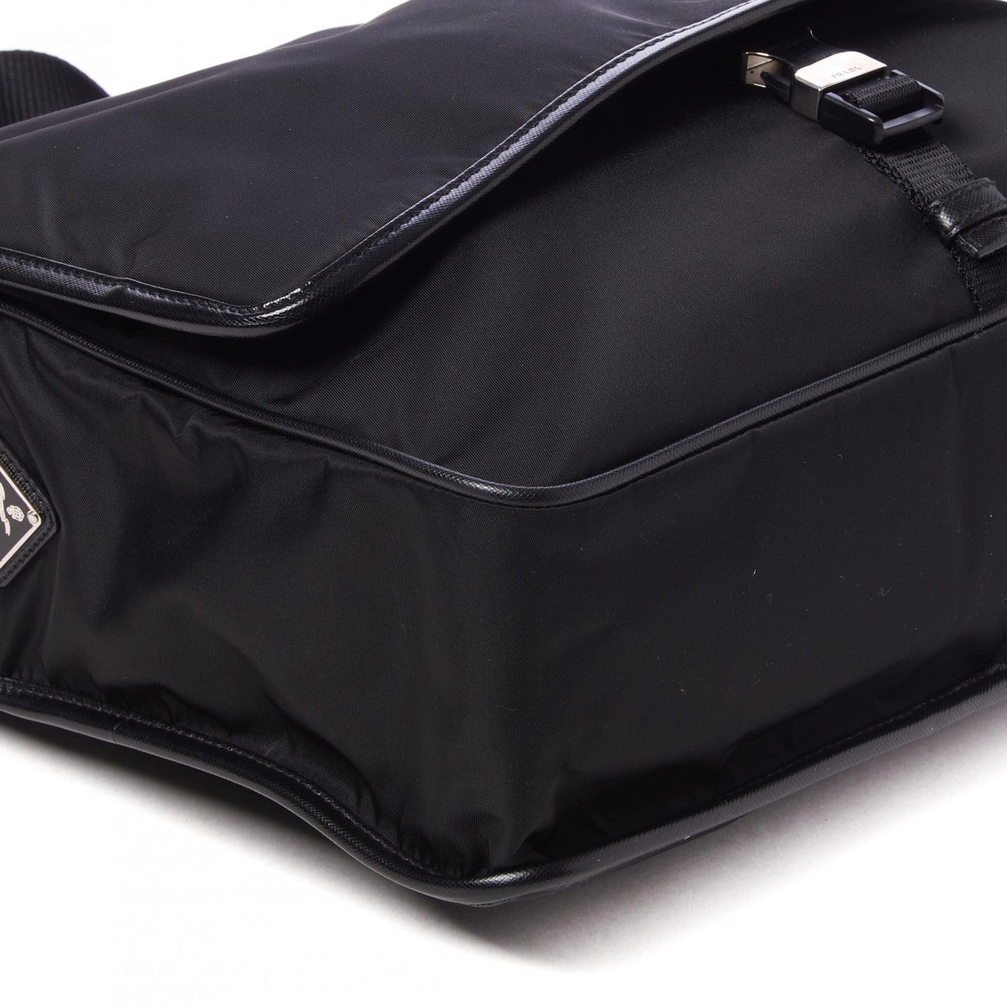 Tessuto Nylon Saffiano Messenger Bag Black