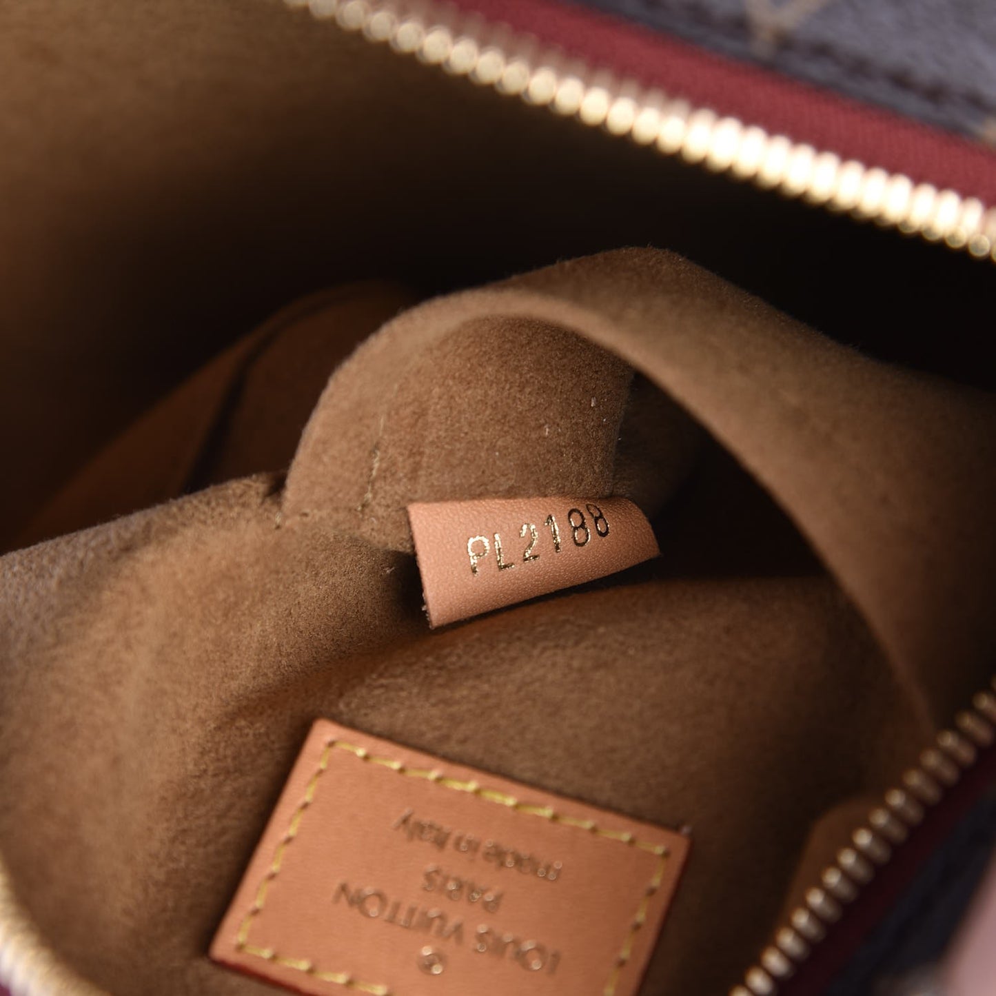 Monogram Boite Chapeau Souple