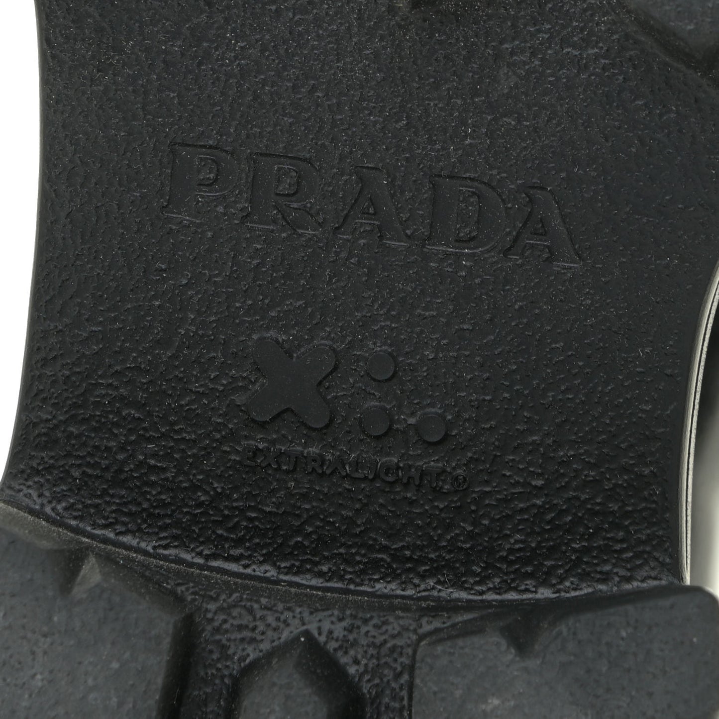 Spazzolato Triangle Logo Monolith Pointy 55mm Loafers 37.5 Black