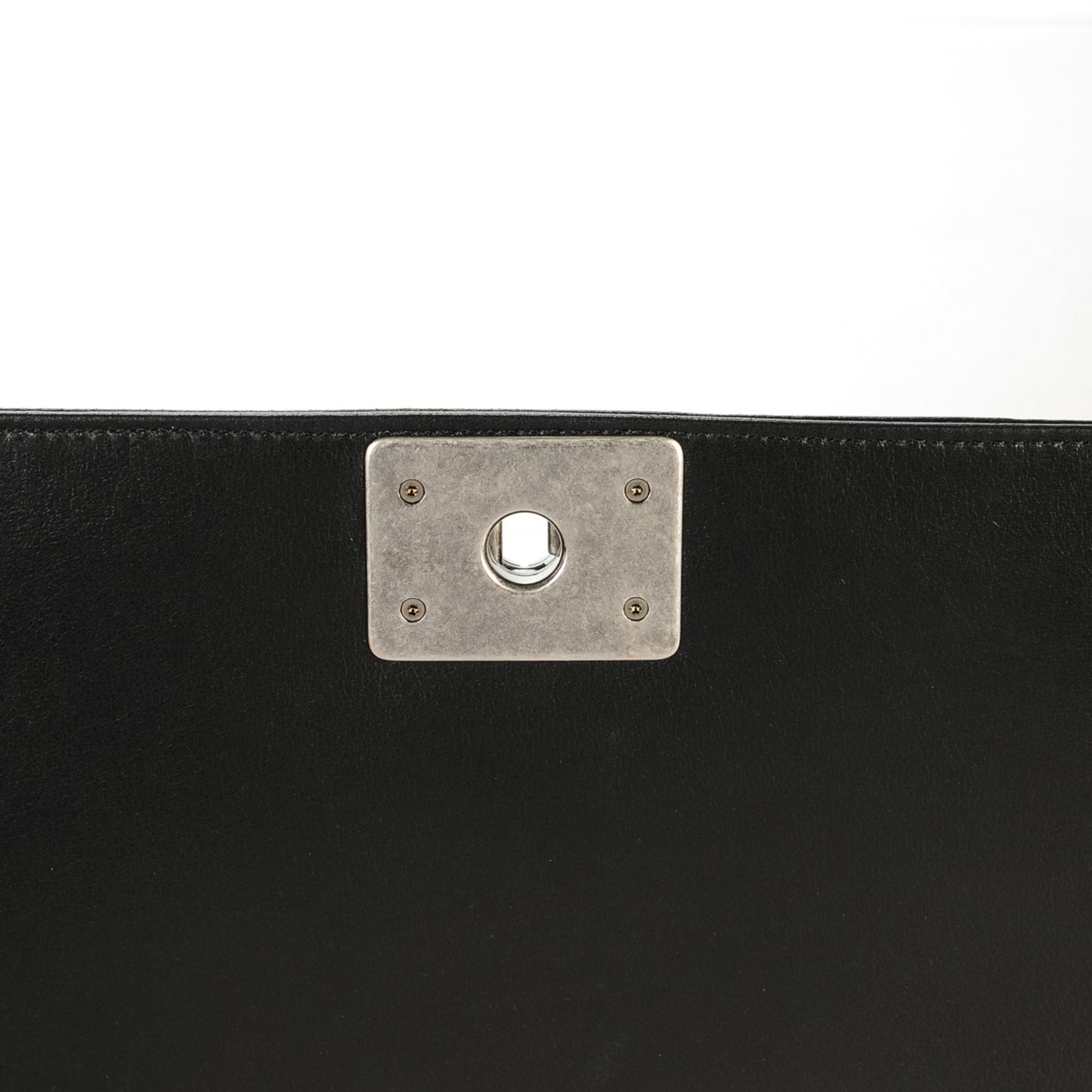 Metallic Calfskin Quilted New Medium Boy Flap Black