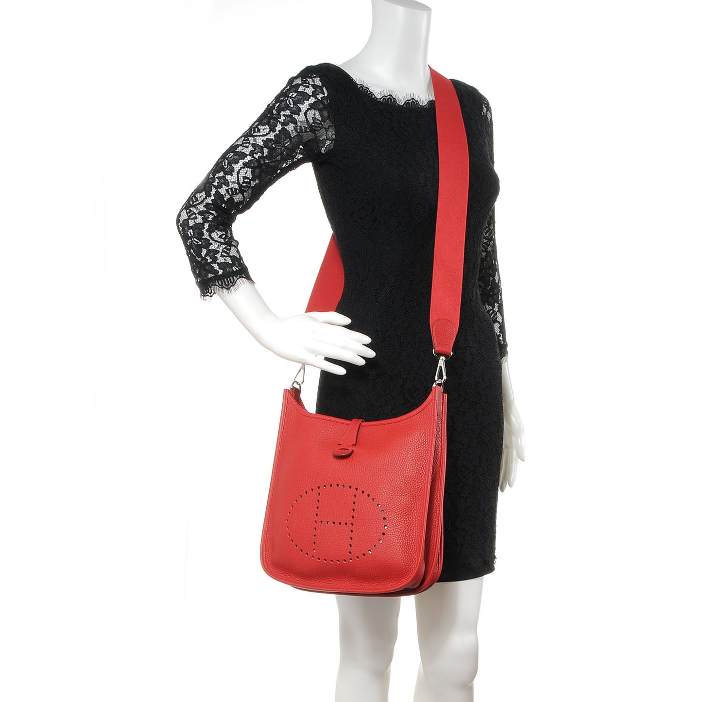 Taurillon Clemence Evelyne III PM Rouge Casaque
