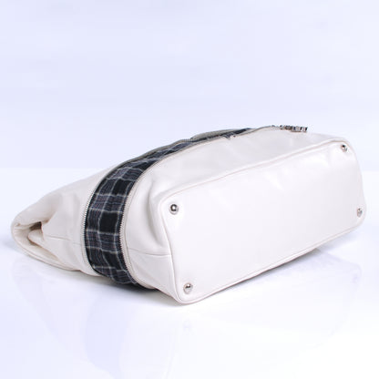 Chanel Calfskin Large Expandable Paris London Flap Bag White 3 of 9