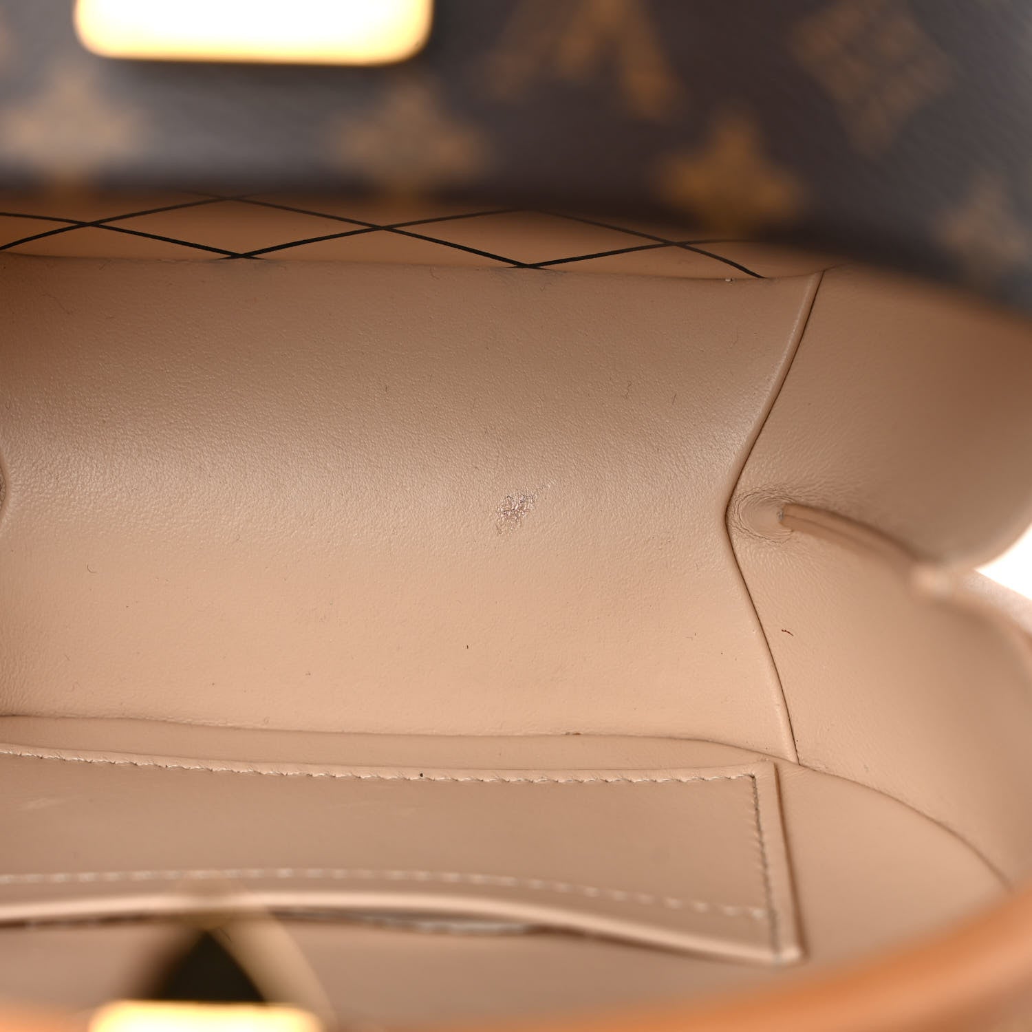 Louis Vuitton Monogram Petite Boite Chapeau 9 of 9