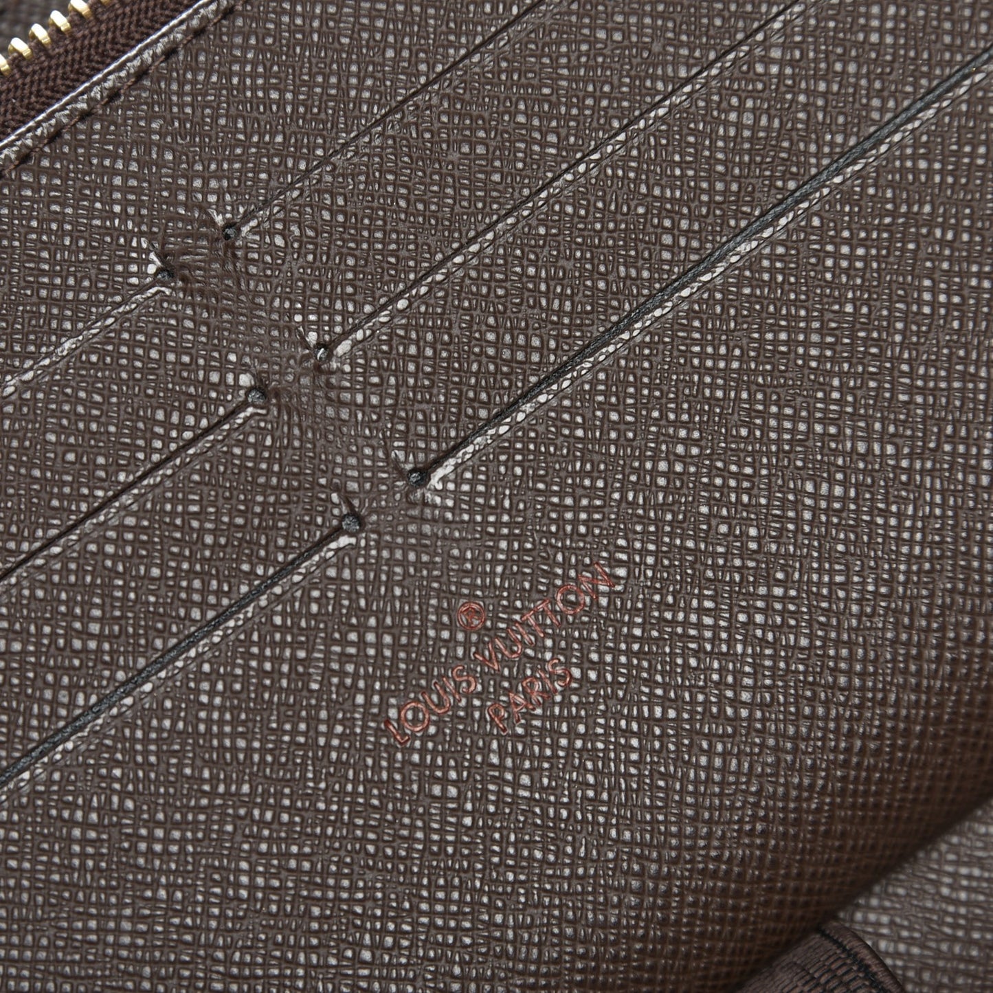 Damier Ebene Zippy Organizer Wallet