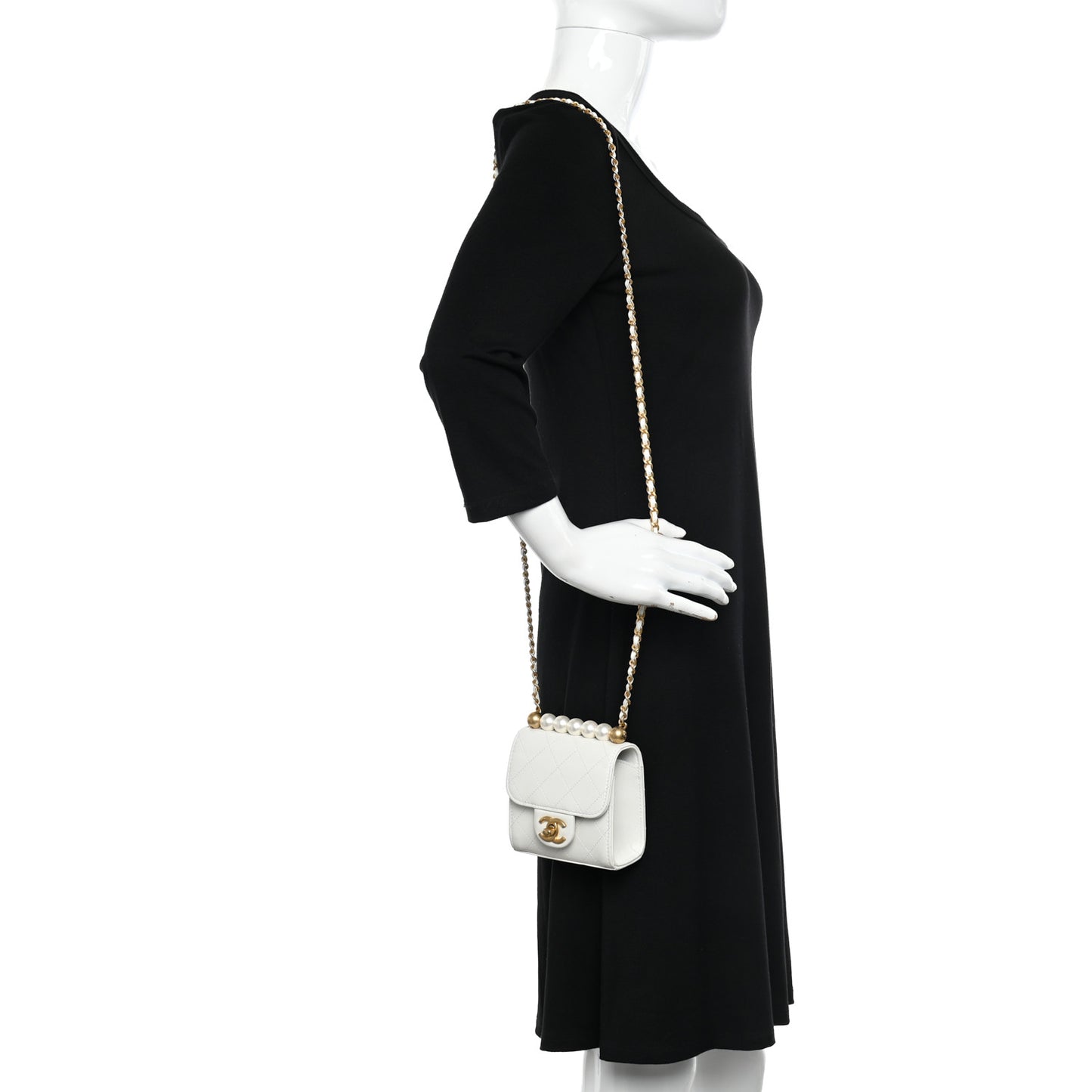 Lambskin Quilted Chic Pearls Flap White