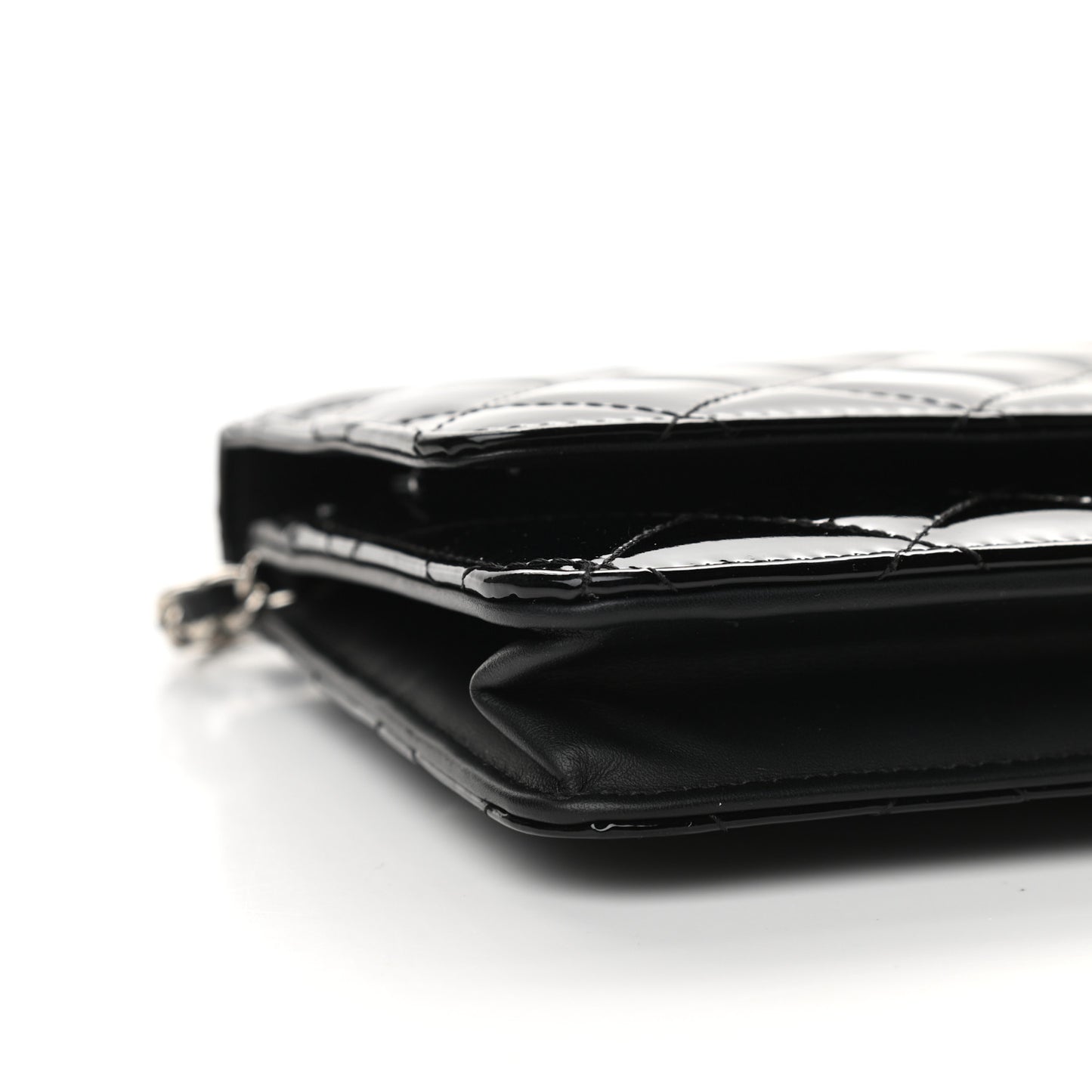 Patent Quilted Wallet On Chain WOC Black