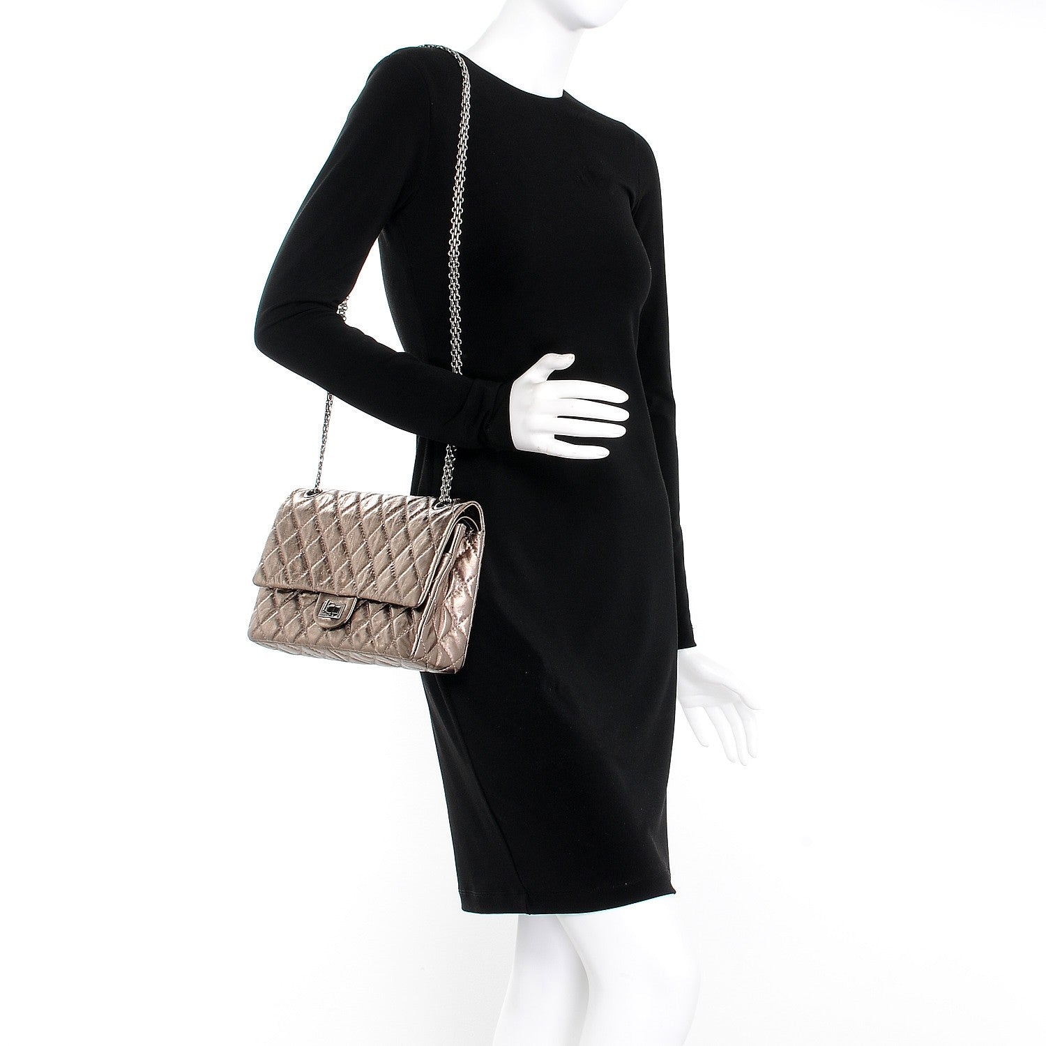 Chanel Metallic Aged Calfskin Quilted 2.55 Reissue 226 Gold 2 of 9