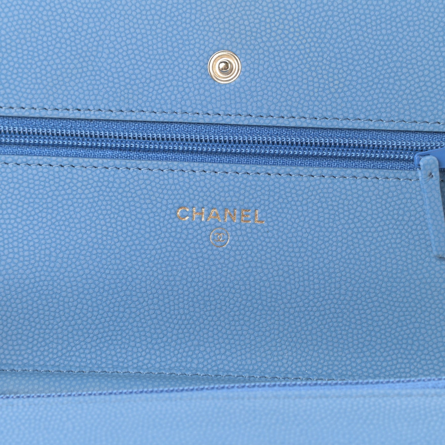 Caviar Chevron Quilted Wallet On Chain WOC Blue