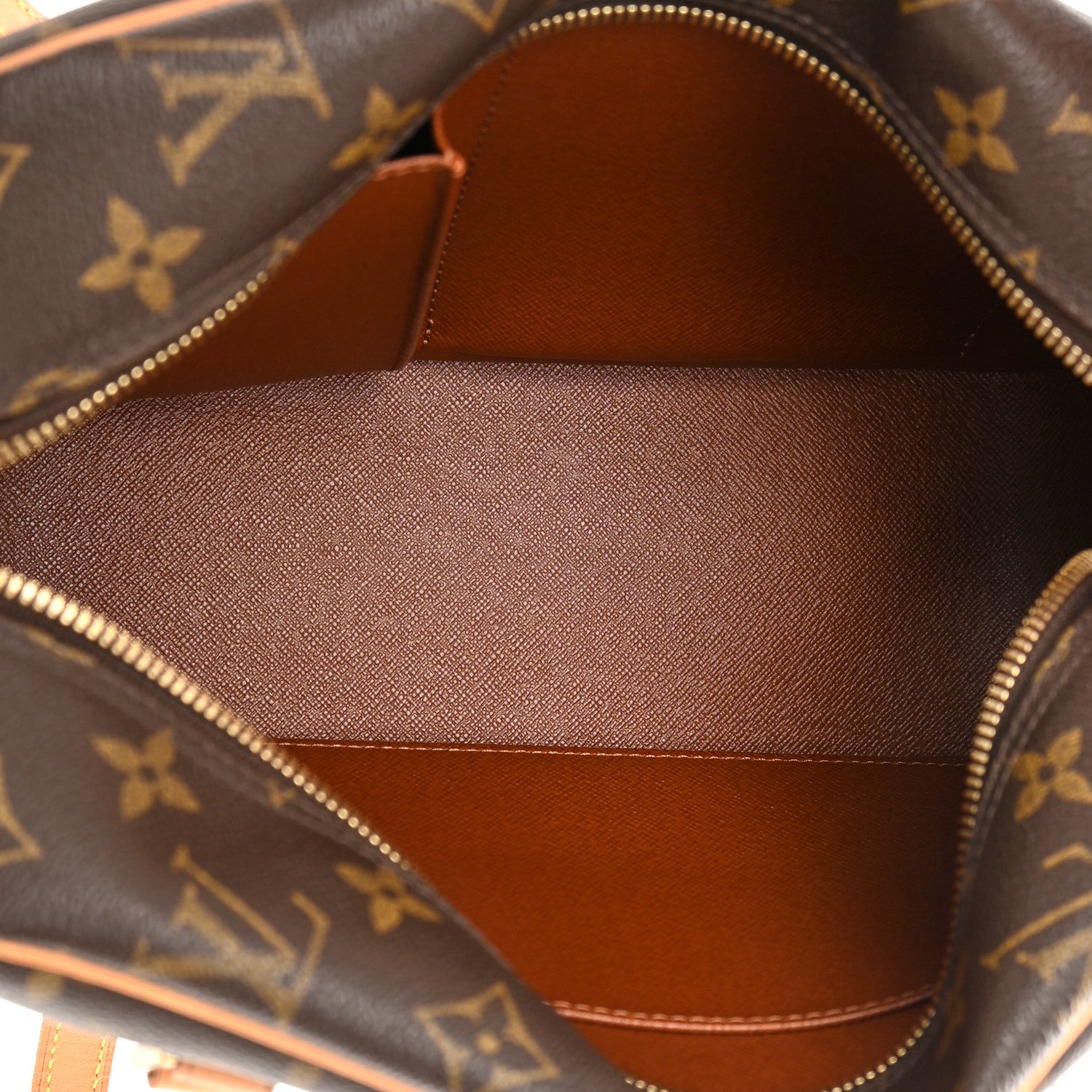 Louis Vuitton Monogram Cite MM 5 of 12