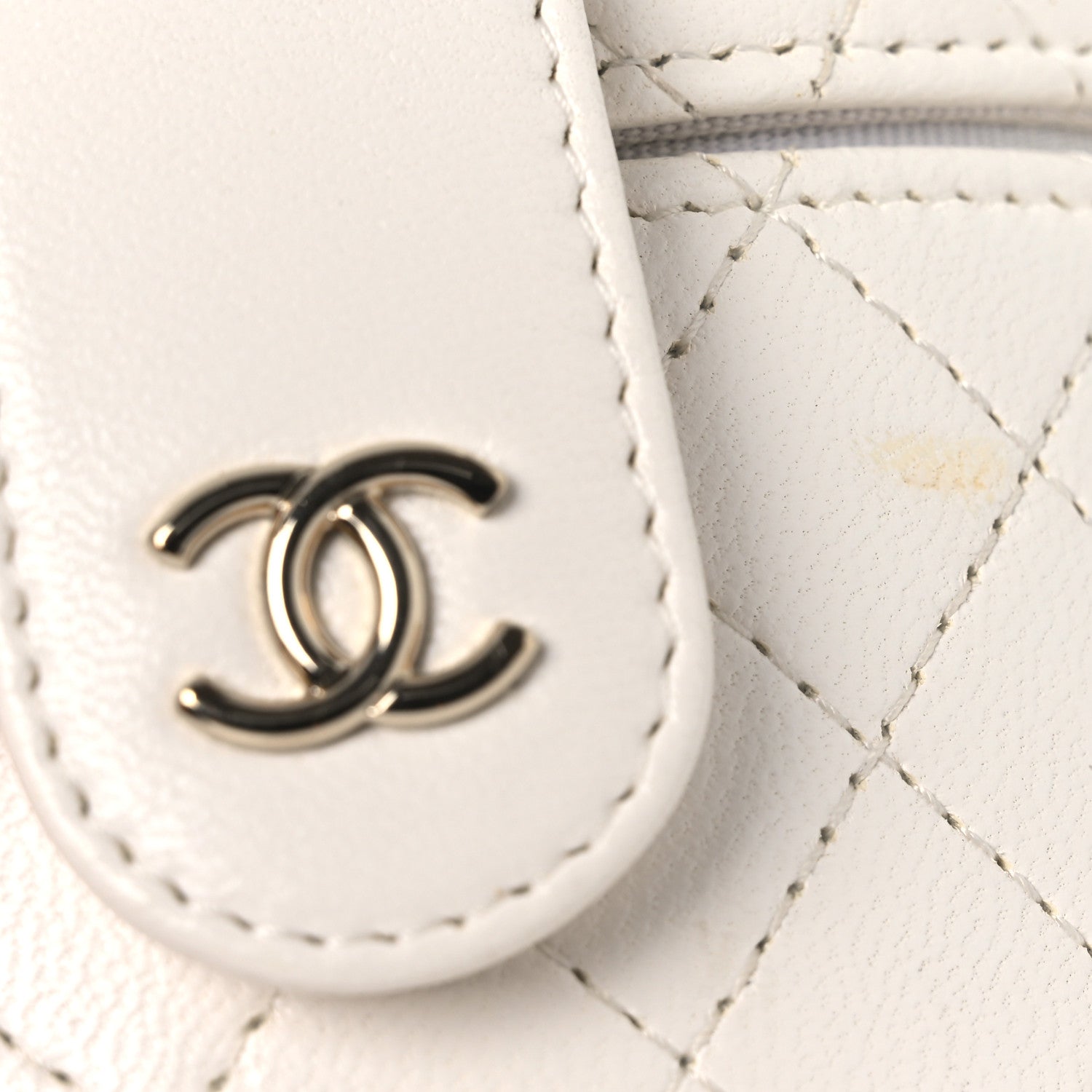 Chanel Lambskin Quilted Round Mini Vanity Case With Chain Case With Chain White 12 of 12