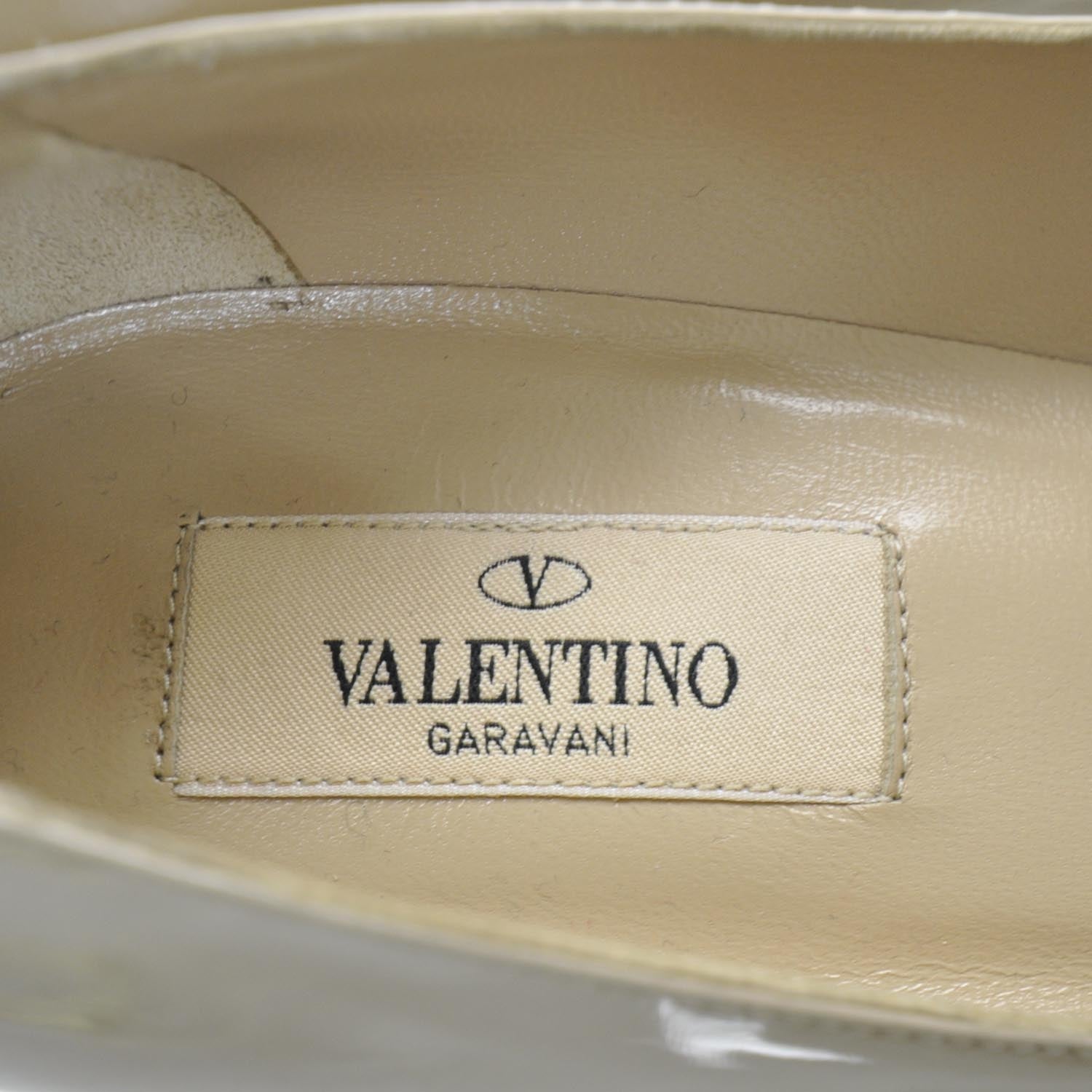 Valentino Garavani Patent Versailles Bow Pumps 37 6 of 7