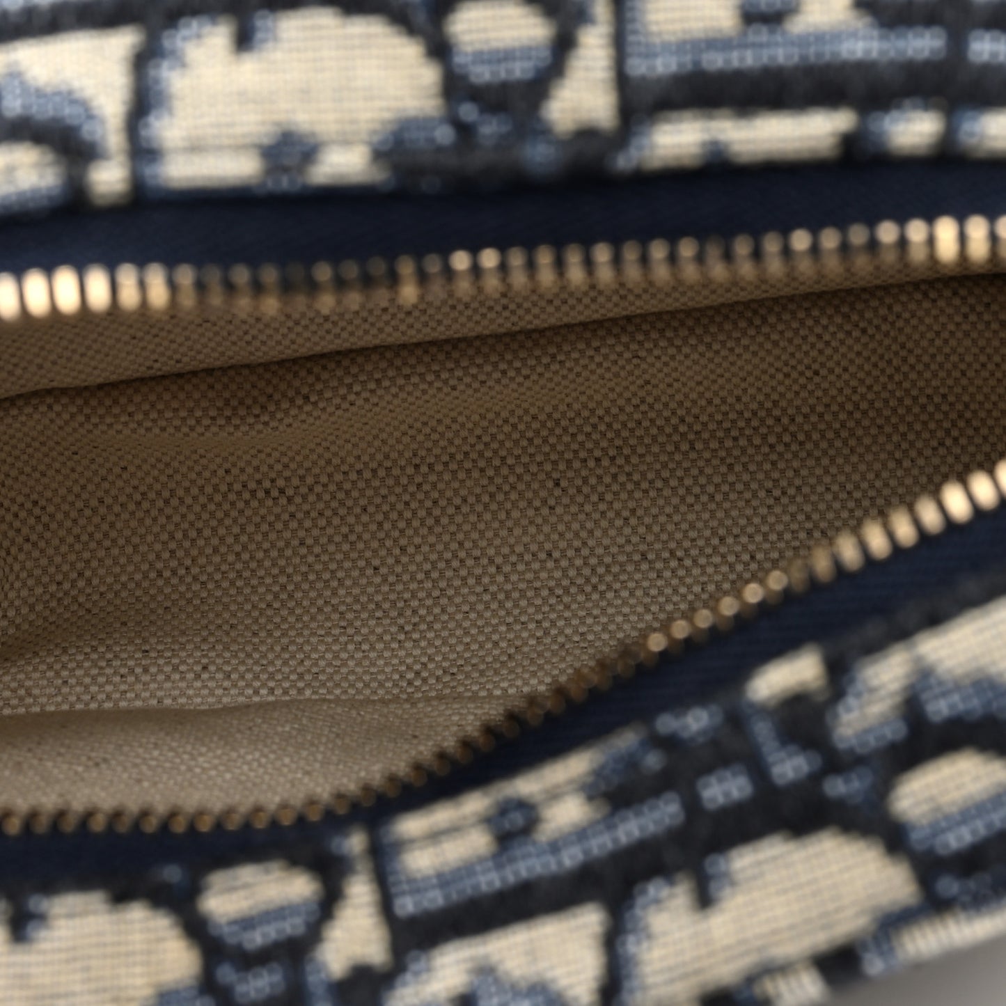 Oblique Belt Pouch Blue