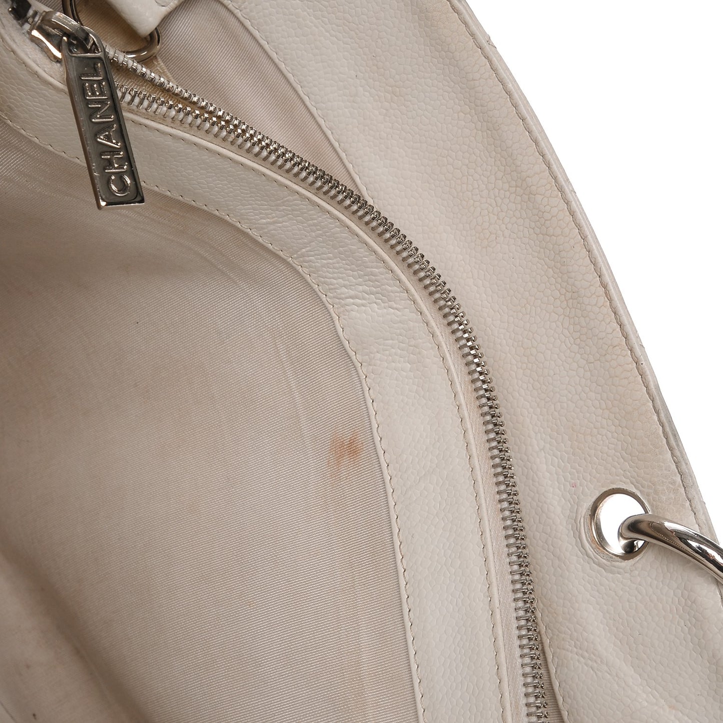 Caviar Quilted Grand Shopping Tote GST White