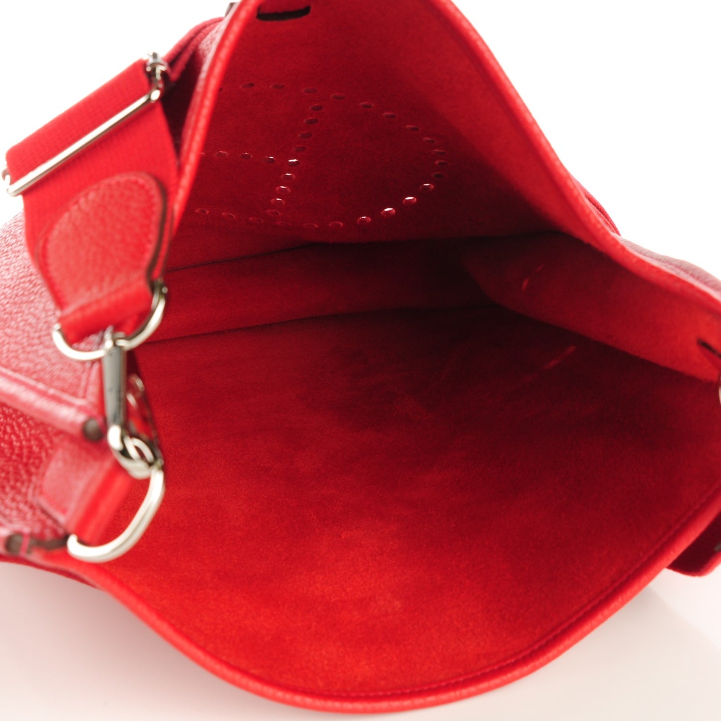 Taurillon Clemence Evelyne III GM Rouge Casaque