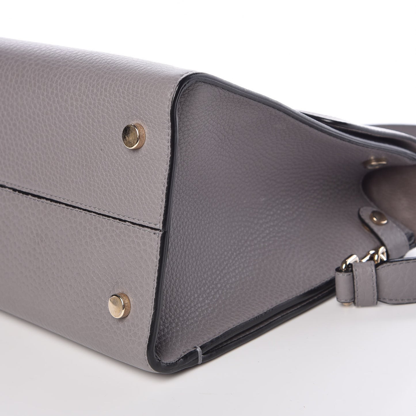 Bullcalf Medium Diorever Flap Meteorite Grey