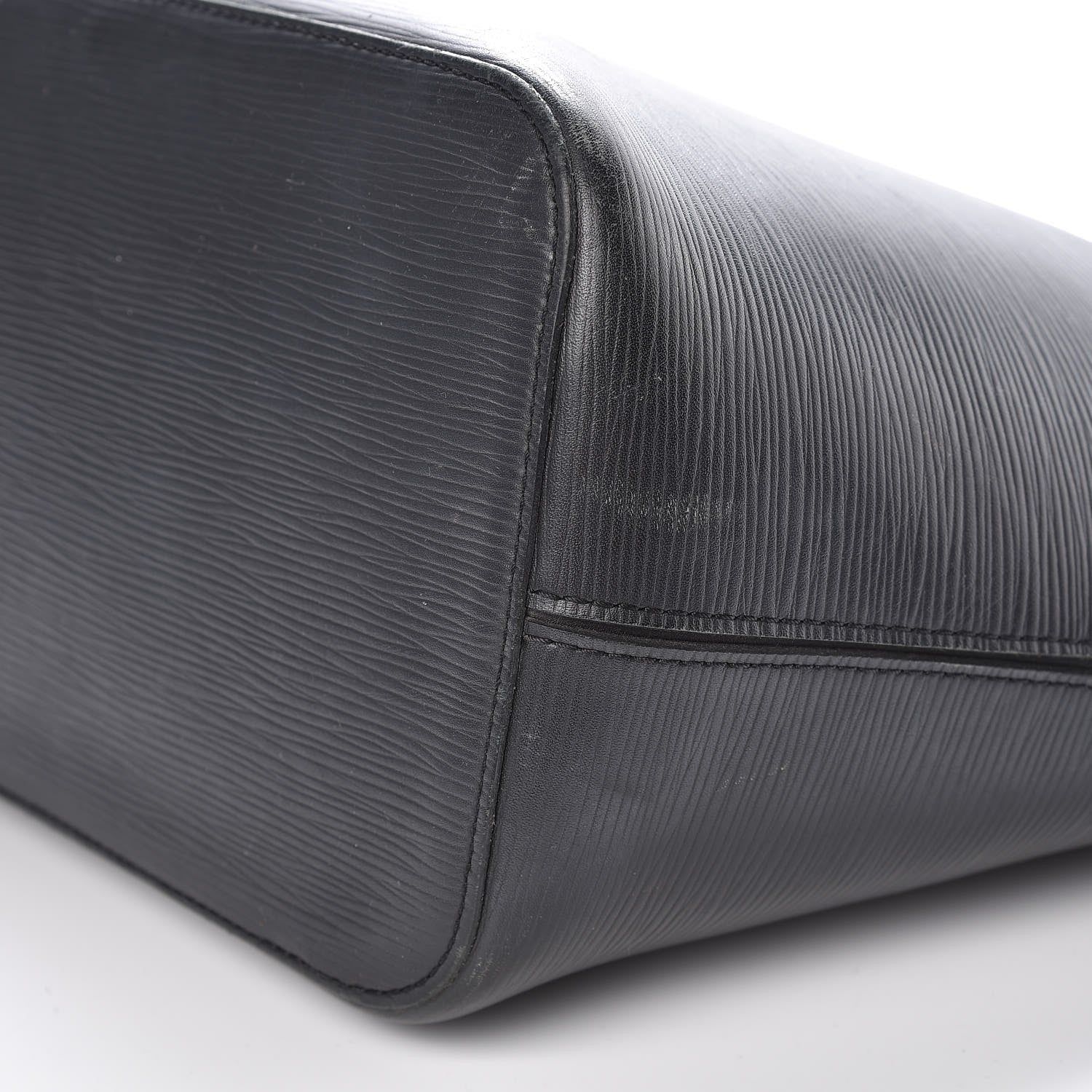 Louis Vuitton Epi Neverfull MM Black 14 of 27